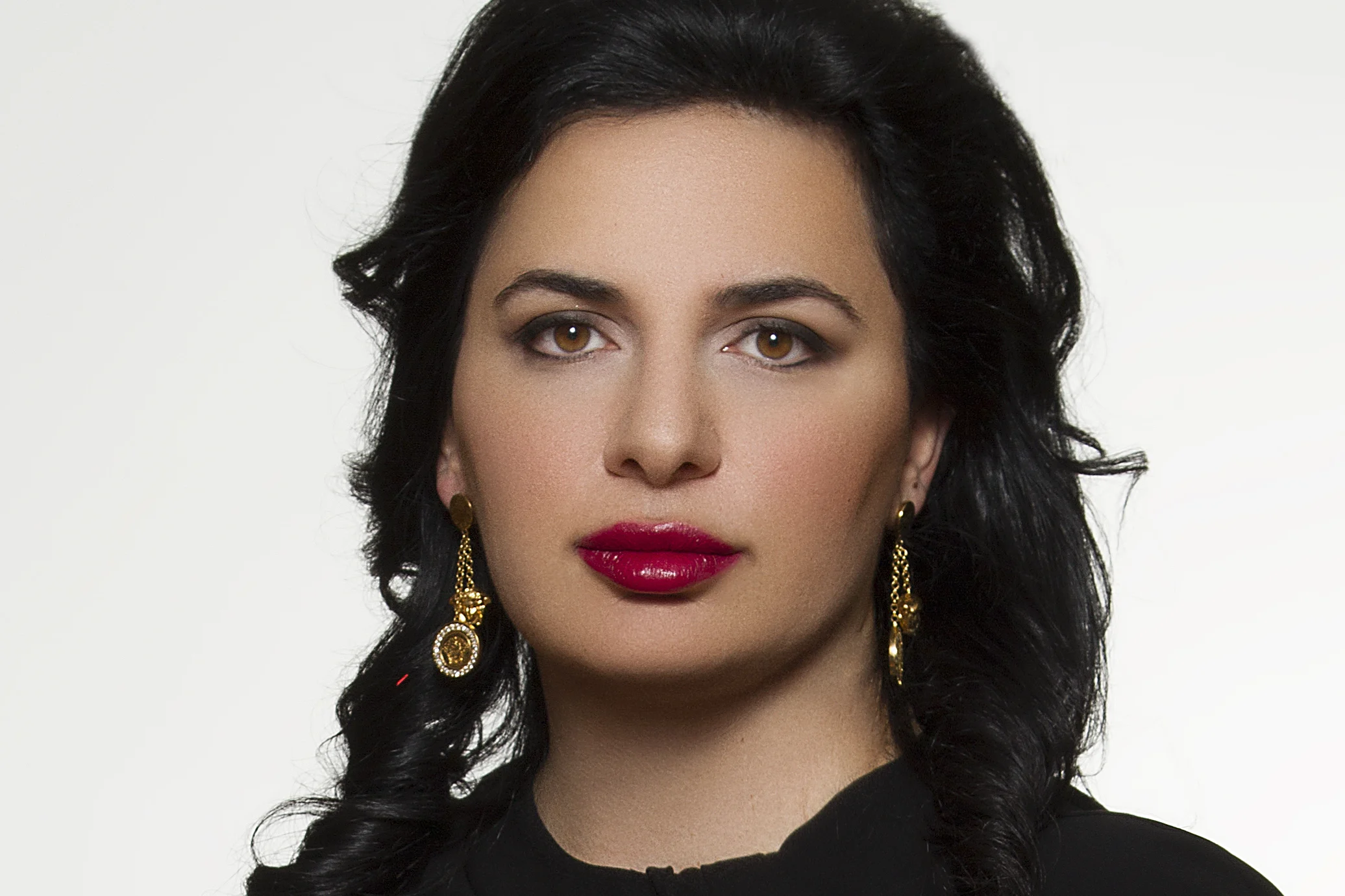OneCoin: The Fraud Record and the Missing ‘Cryptoqueen’ editorial cover